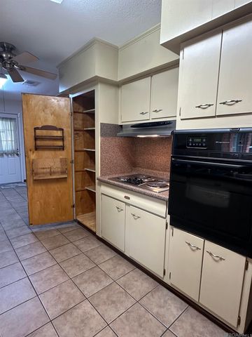 2412 South St, Baker, LA 70714