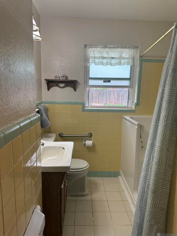 2412 South St, Baker, LA 70714