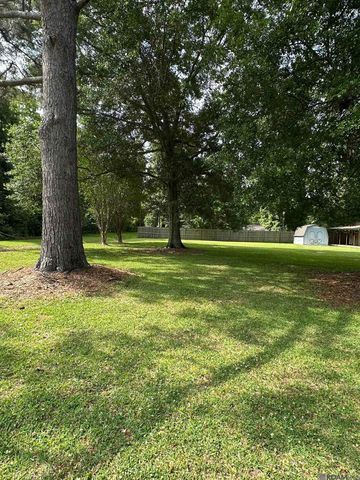 2412 South St, Baker, LA 70714