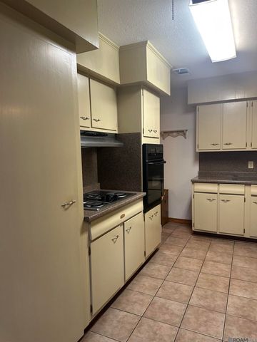 2412 South St, Baker, LA 70714