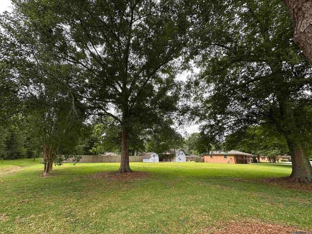 2412 South St, Baker, LA 70714