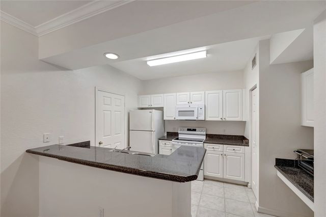 2340 57th Circle 2340, Vero Beach, FL 32966