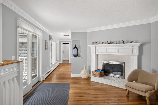 4 Wolf Hill Road, Sandwich, MA 02537