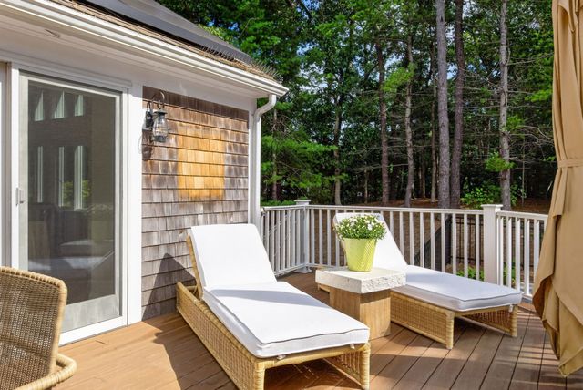 4 Wolf Hill Road, Sandwich, MA 02537