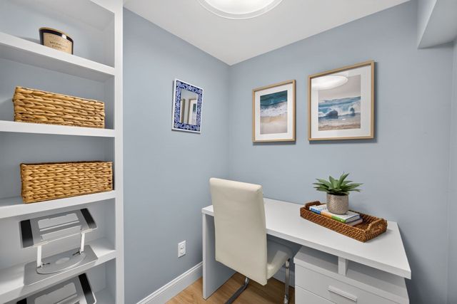 4 Wolf Hill Road, Sandwich, MA 02537