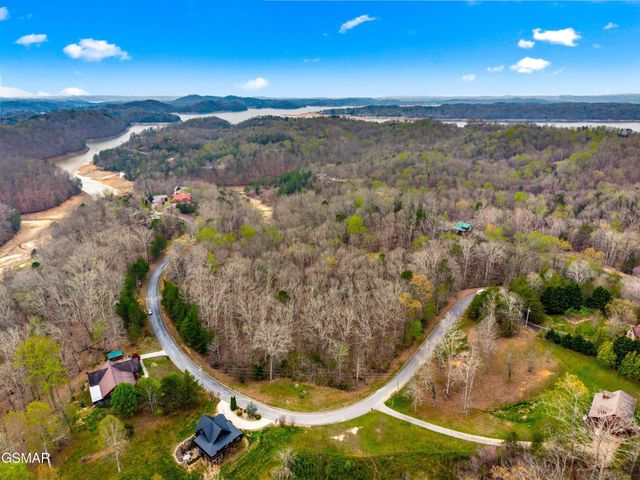 106 Turtle Dove Trail, Dandridge, TN 37725