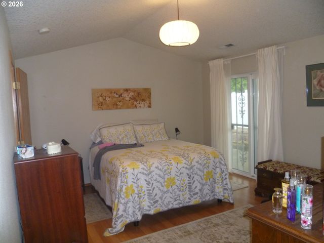 17412 Se 15TH Way 8, Vancouver, WA 98683