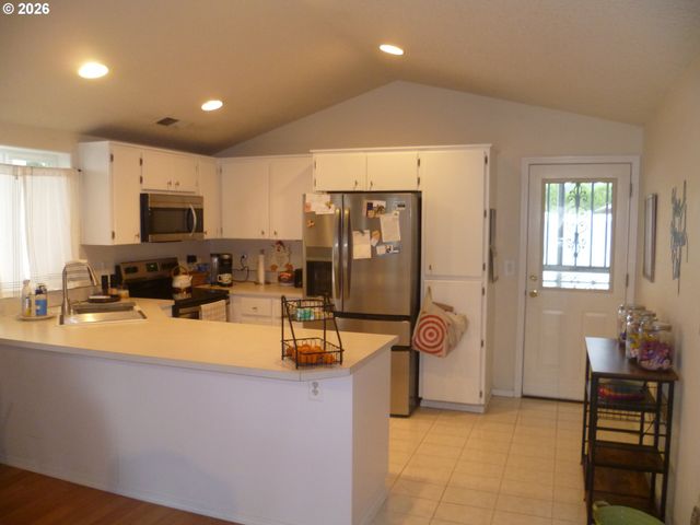 17412 Se 15TH Way 8, Vancouver, WA 98683