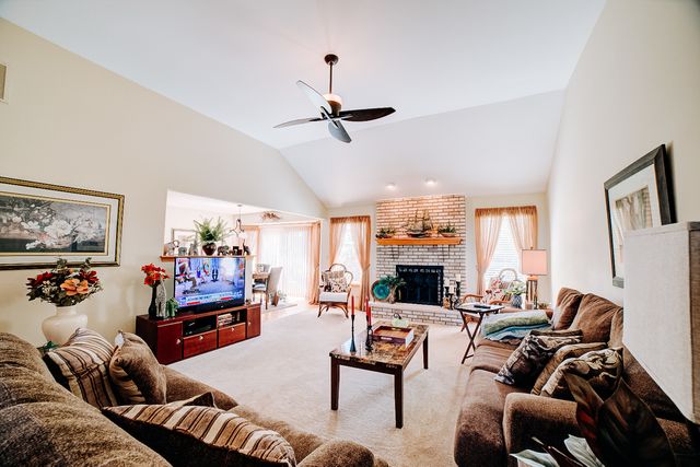 830 Coyote Trail, Manteno, IL 60950