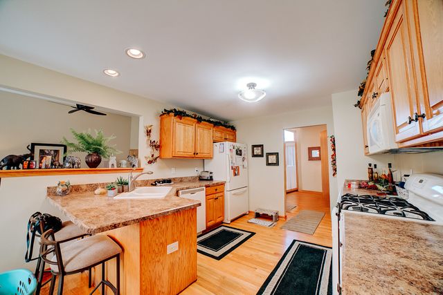 830 Coyote Trail, Manteno, IL 60950