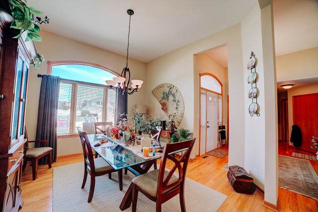 830 Coyote Trail, Manteno, IL 60950