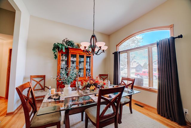 830 Coyote Trail, Manteno, IL 60950