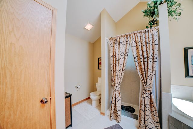 830 Coyote Trail, Manteno, IL 60950