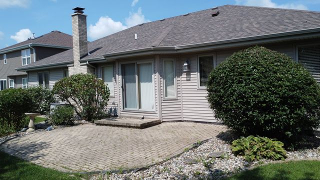 830 Coyote Trail, Manteno, IL 60950