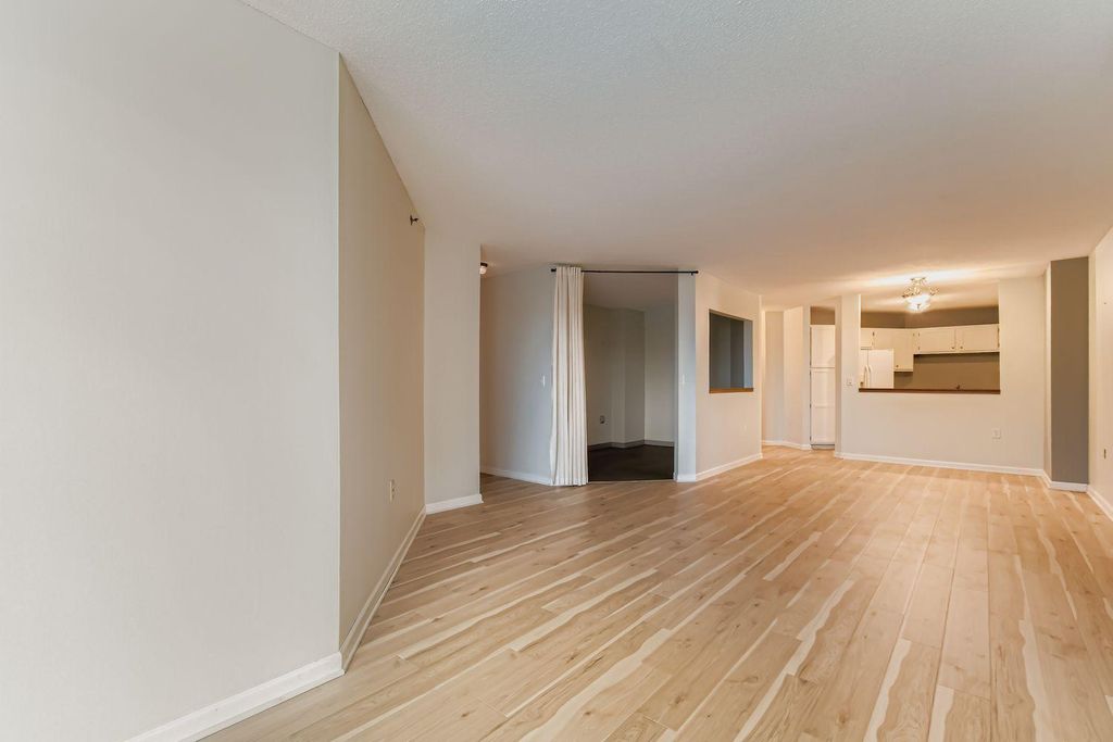 6500 Woodlake Drive 401, Richfield, MN 55423 — photo 2
