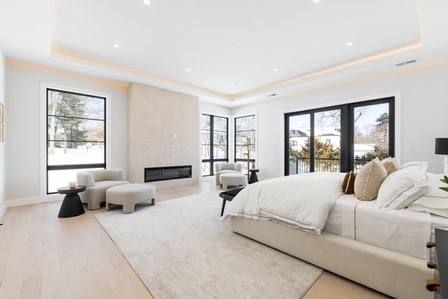 28 Dorothy Rd, Newton, MA 02459