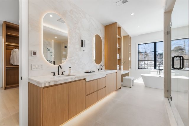 28 Dorothy Rd, Newton, MA 02459