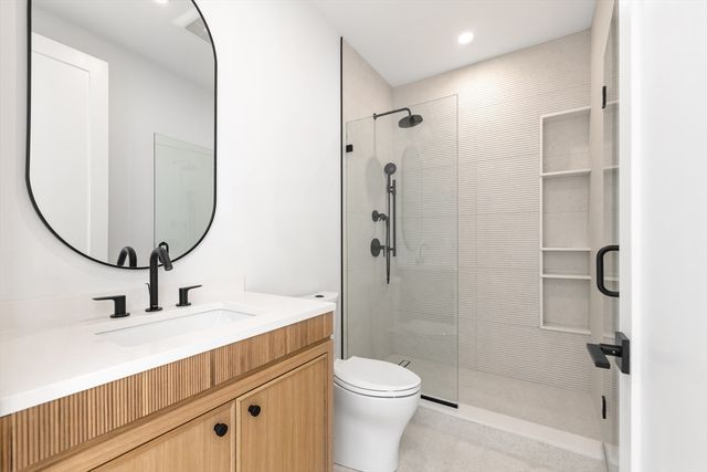 28 Dorothy Rd, Newton, MA 02459