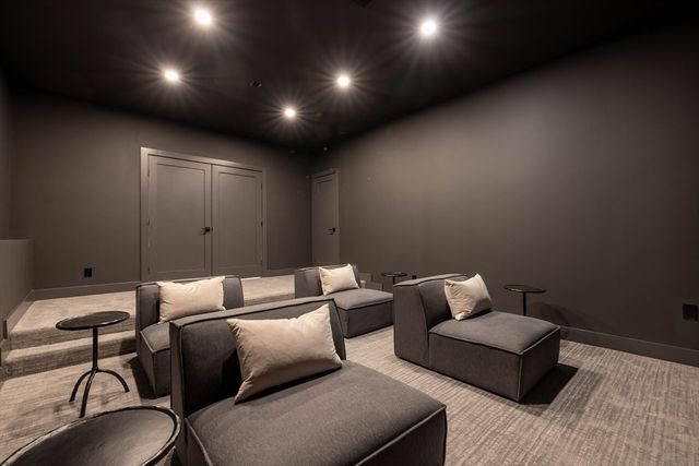 28 Dorothy Rd, Newton, MA 02459