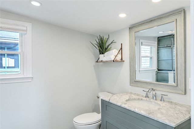 45 White Avenue, East Providence, RI 02915