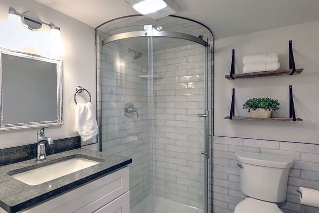 45 White Avenue, East Providence, RI 02915