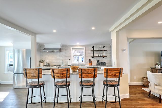 45 White Avenue, East Providence, RI 02915