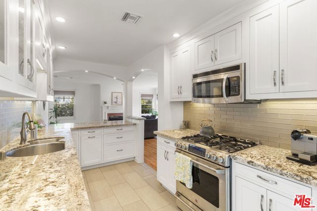 4205 Mildred Avenue, Los Angeles, CA 90066