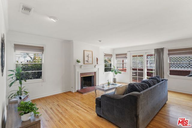 4205 Mildred Avenue, Los Angeles, CA 90066