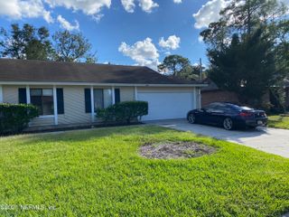 4294 TANGLEWILDE Drive, Jacksonville, FL 32257