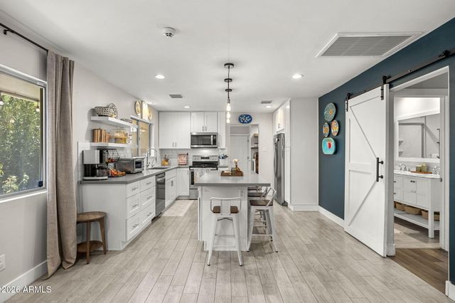 2510 N 26TH Street, Phoenix, AZ 85008