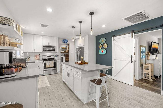 2510 N 26TH Street, Phoenix, AZ 85008
