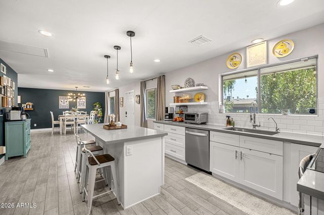 2510 N 26TH Street, Phoenix, AZ 85008