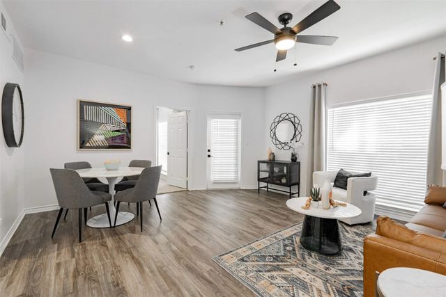 1600 N 9th Street B2R, Midlothian, TX 76065