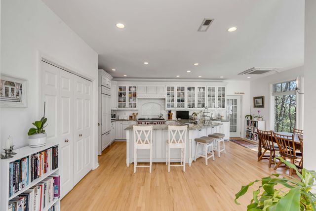 1988 Long Creek Road, Wadmalaw Island, SC 29487