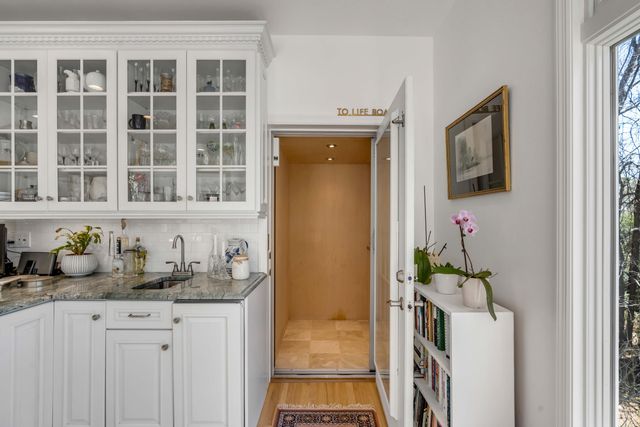 1988 Long Creek Road, Wadmalaw Island, SC 29487