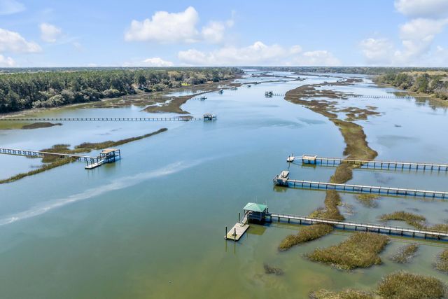 1988 Long Creek Road, Wadmalaw Island, SC 29487