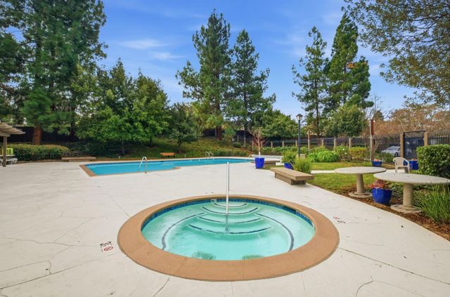 2732 Buena View Court, San Jose, CA 95121