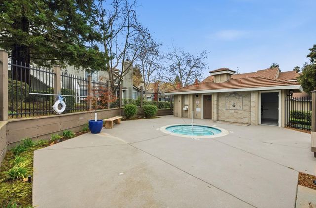 2732 Buena View Court, San Jose, CA 95121