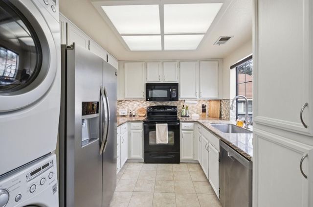 2732 Buena View Court, San Jose, CA 95121