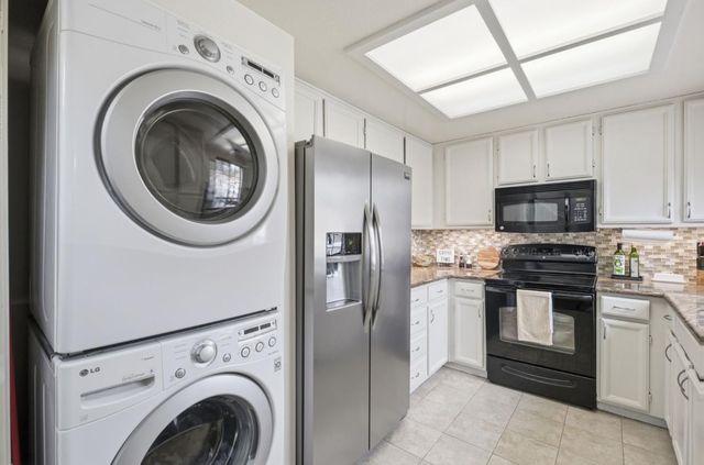 2732 Buena View Court, San Jose, CA 95121