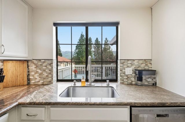 2732 Buena View Court, San Jose, CA 95121