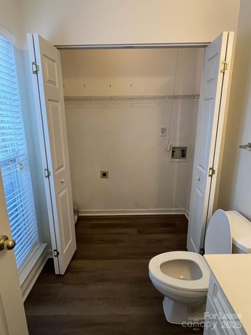 6377 Mallard View Lane, Charlotte, NC 28269