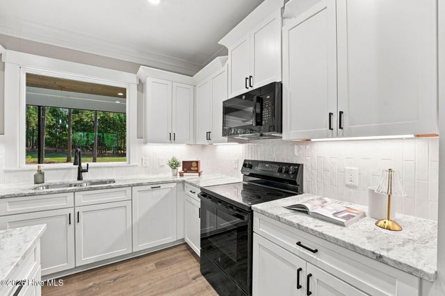 198 Banbridge Drive, West End, NC 27376
