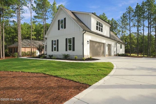 198 Banbridge Drive, West End, NC 27376