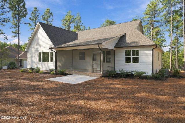 198 Banbridge Drive, West End, NC 27376