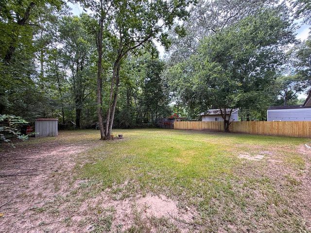 6304 Fm 1374, New Waverly, TX 77358