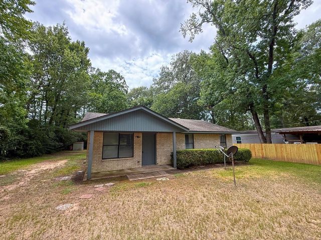 6304 Fm 1374, New Waverly, TX 77358