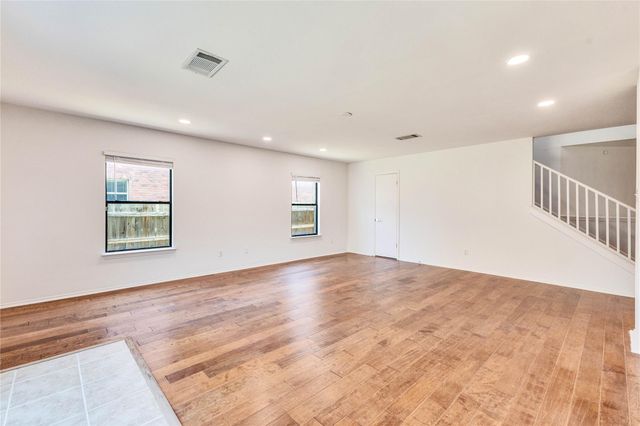 1200 Del Roy DR, Cedar Park, TX 78613