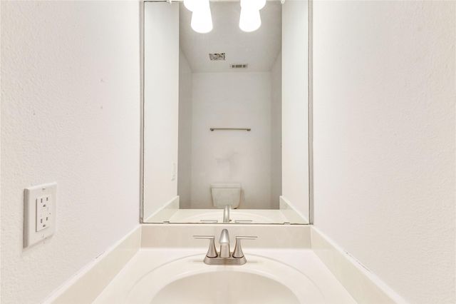 1200 Del Roy DR, Cedar Park, TX 78613