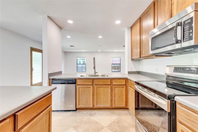 1200 Del Roy DR, Cedar Park, TX 78613